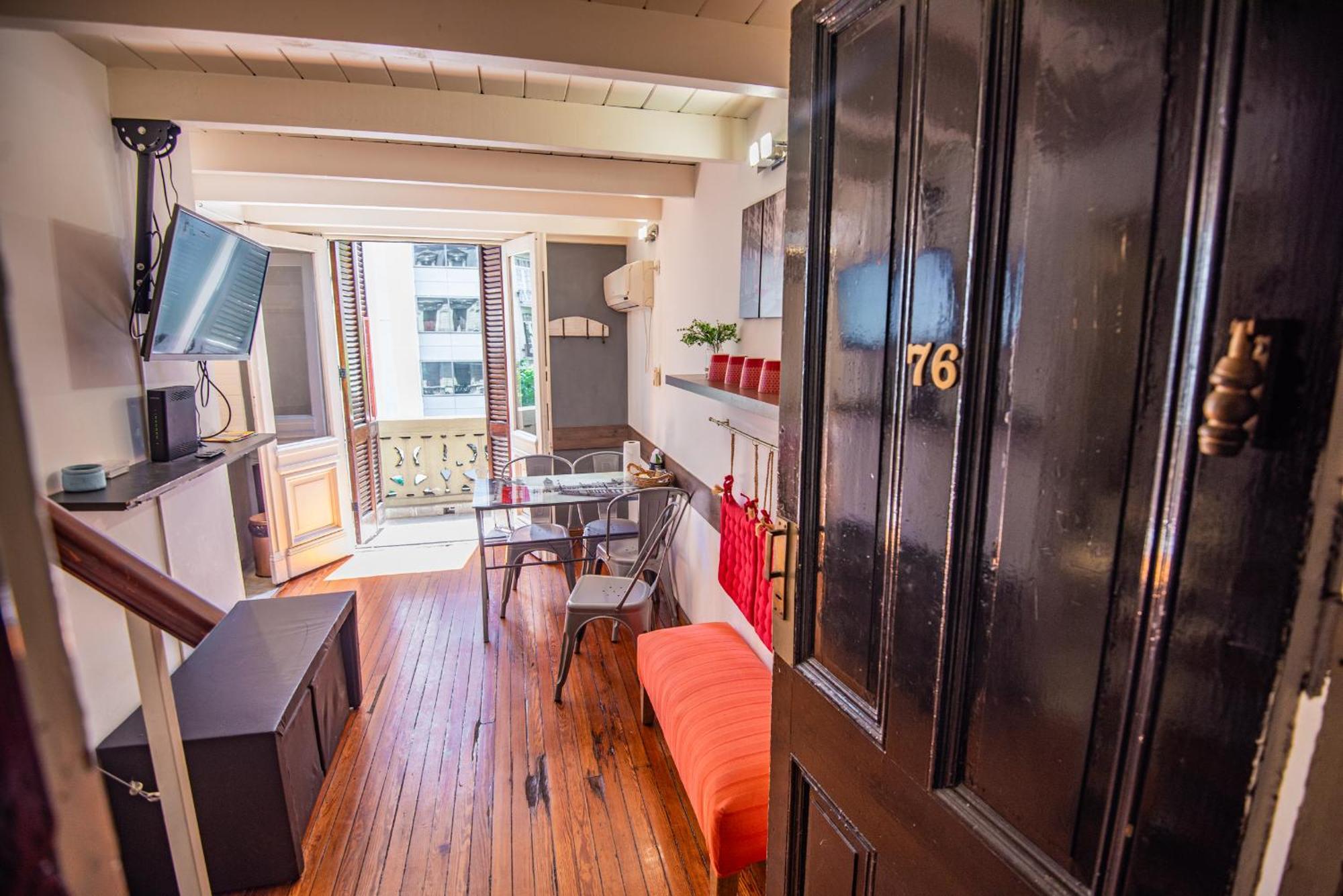 Duplex En Centro Historico Y Turistico Sobre Av. De Mayo Buenos Aires Exteriér fotografie